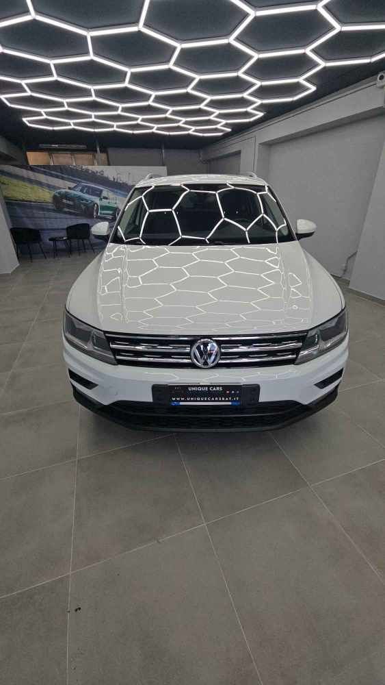 
								Volkswagen Tiguan 2.0 tdi Advanced 150cv dsg full									