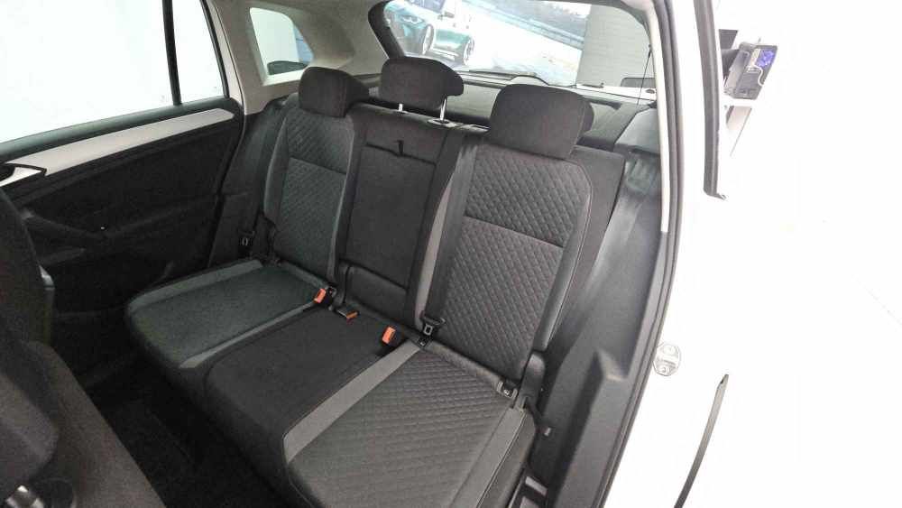 
								Volkswagen Tiguan 2.0 tdi Advanced 150cv dsg full									