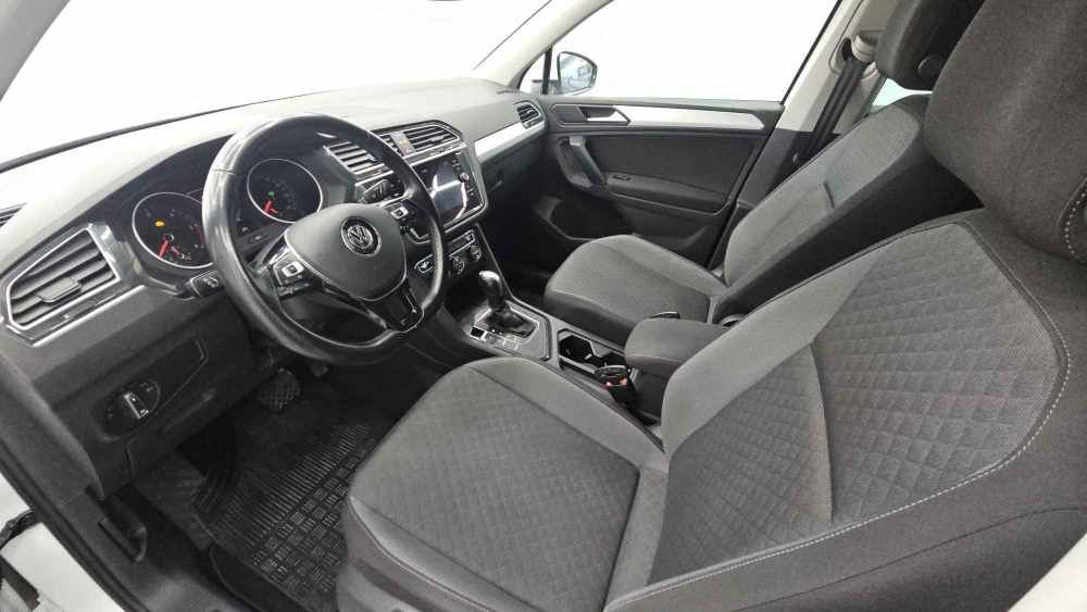 
								Volkswagen Tiguan 2.0 tdi Advanced 150cv dsg full									