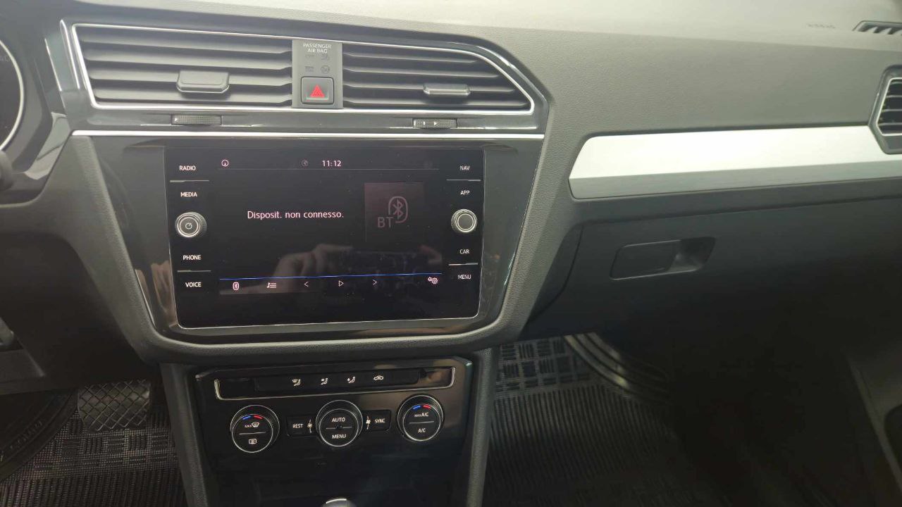 
								Volkswagen Tiguan 2.0 tdi Advanced 150cv dsg full									