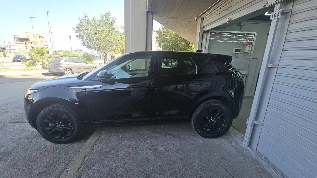
								RANGE ROVER EVOQUE S-150 full									