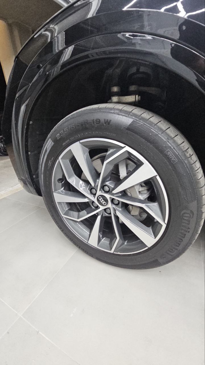
								AUDI Q5 S-LINE full									