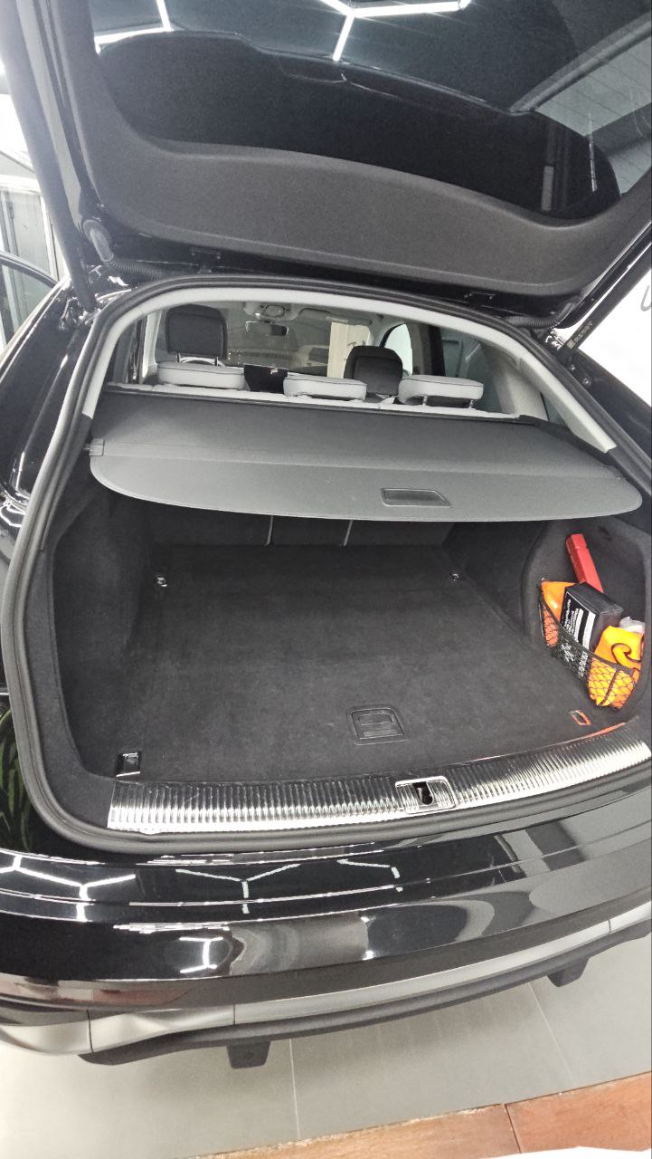 
								AUDI Q5 S-LINE full									