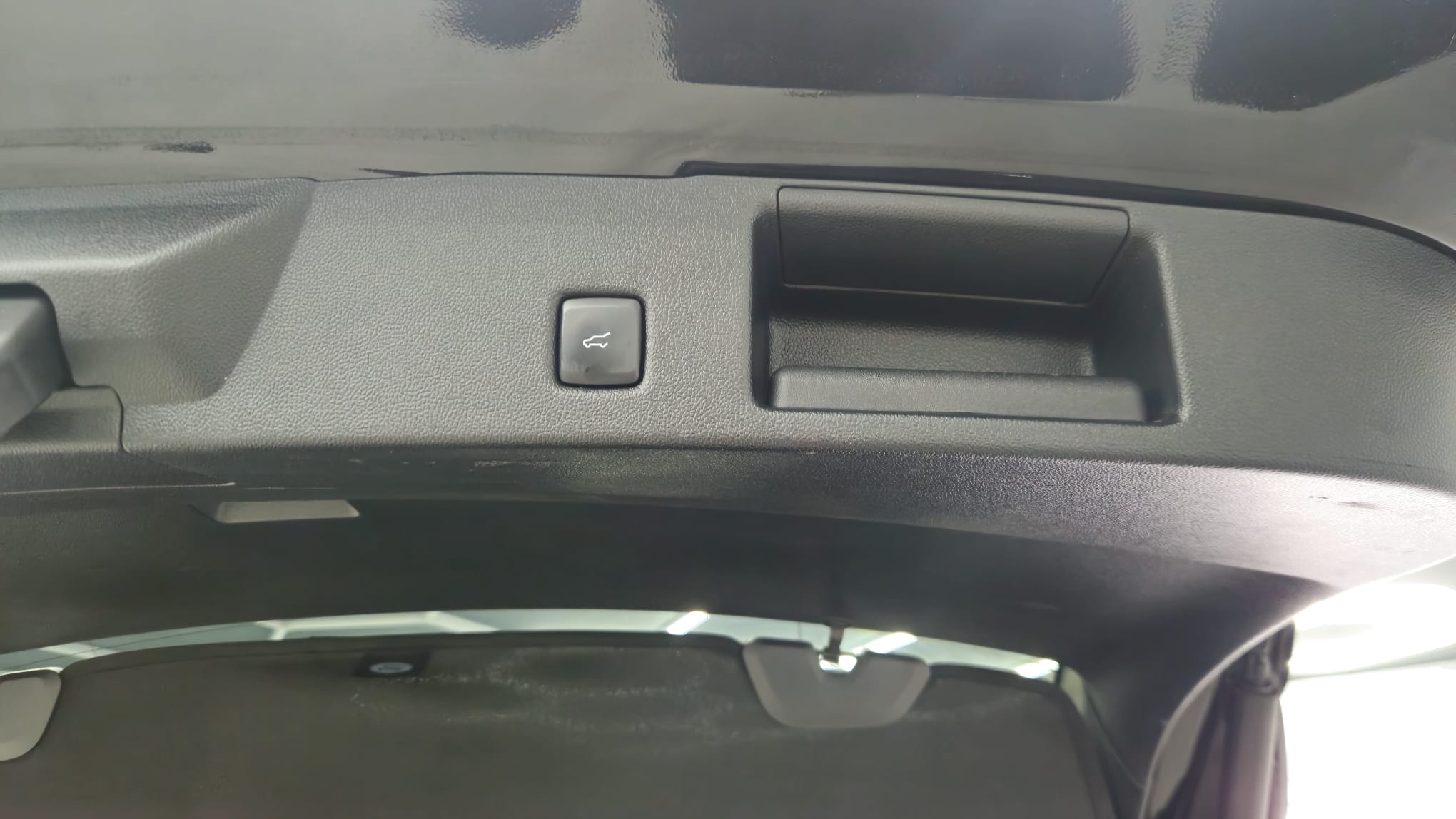 
								FORD KUGA ST-LINE 1.5 ECOBLUE full									