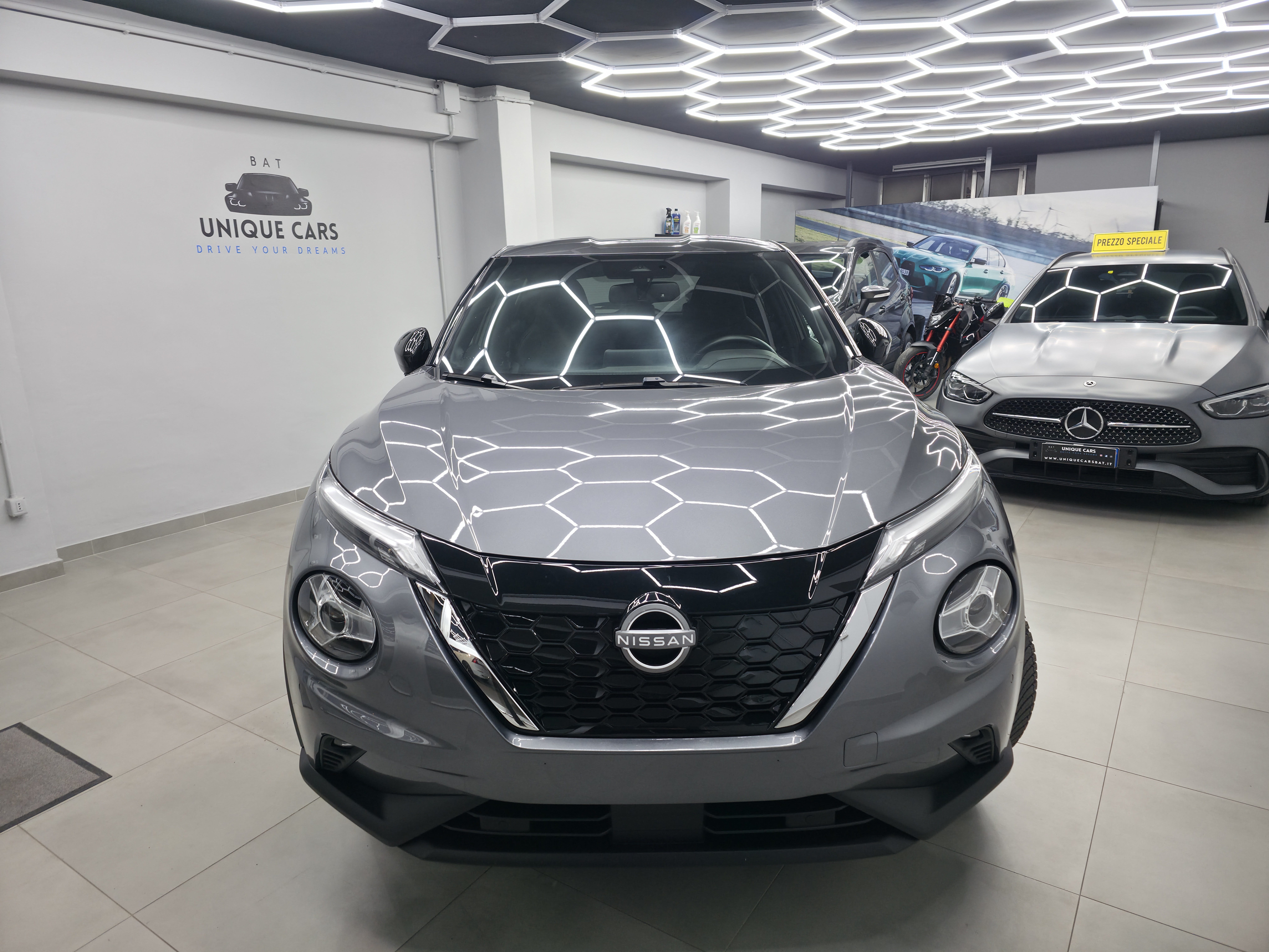 
								NISSAN JUKE N-CONNECTA 1.6 HEV 2024 full									