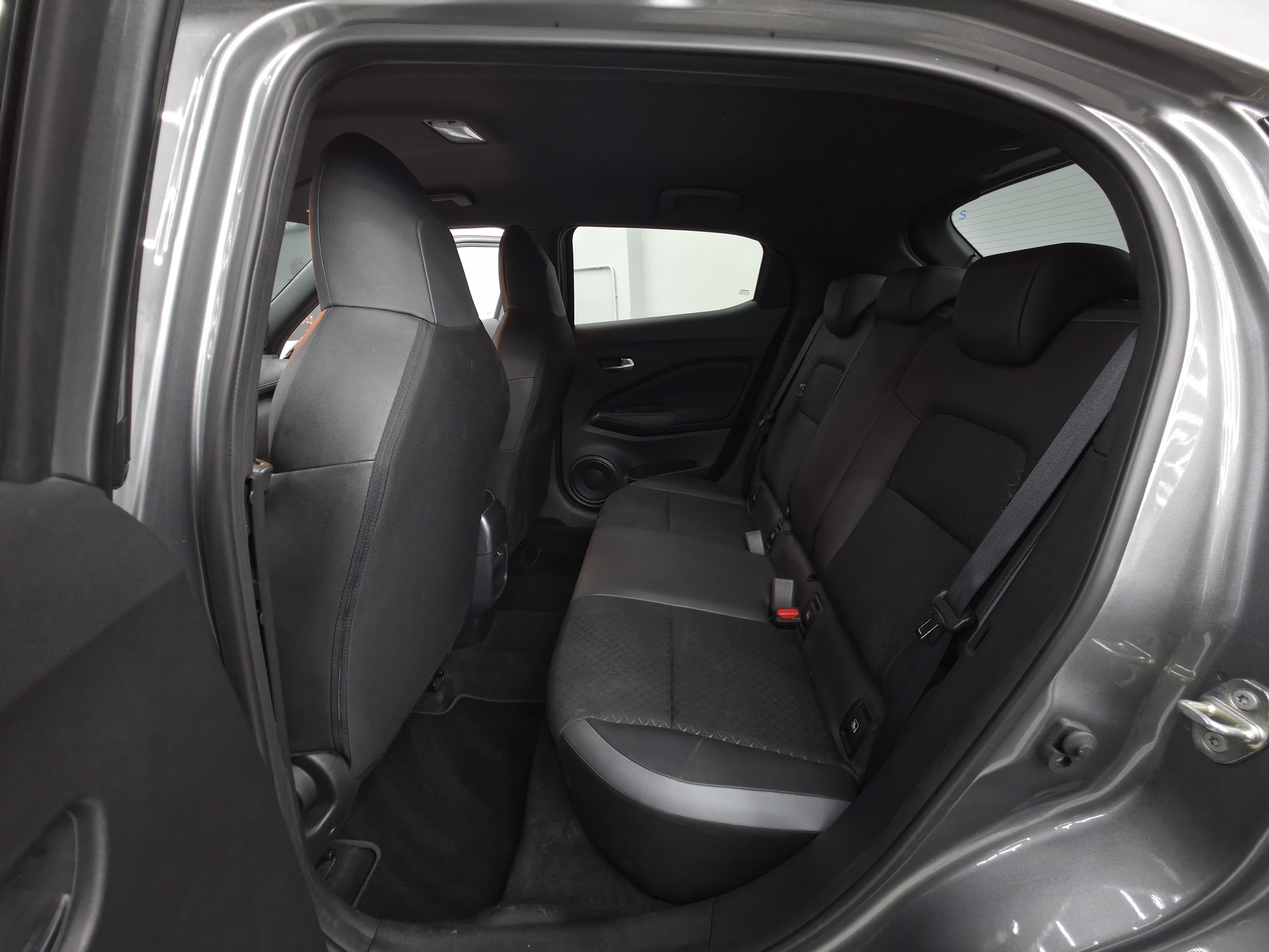
								NISSAN JUKE N-CONNECTA 1.6 HEV 2024 full									