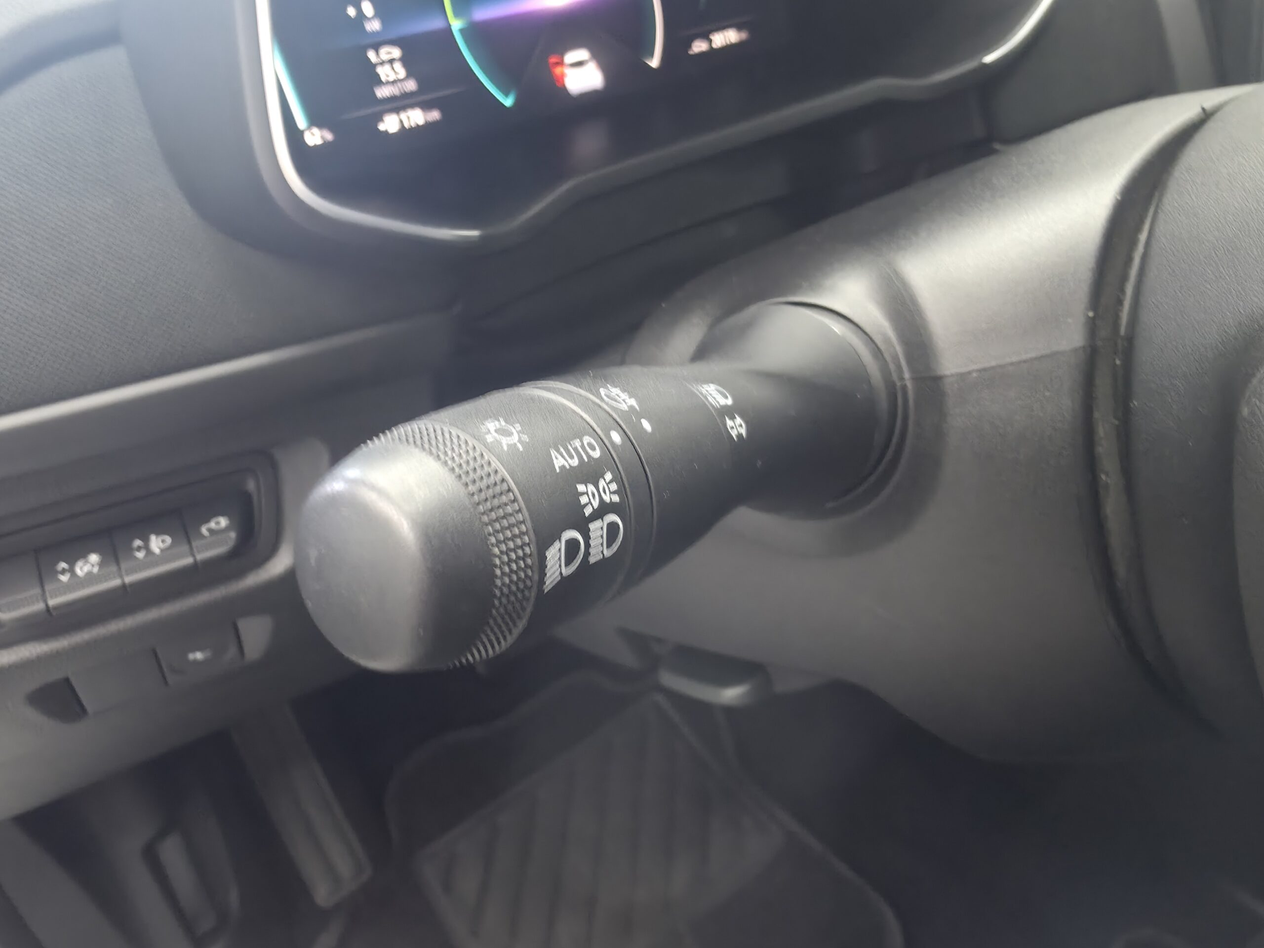 
								RENAULT ZOE full									
