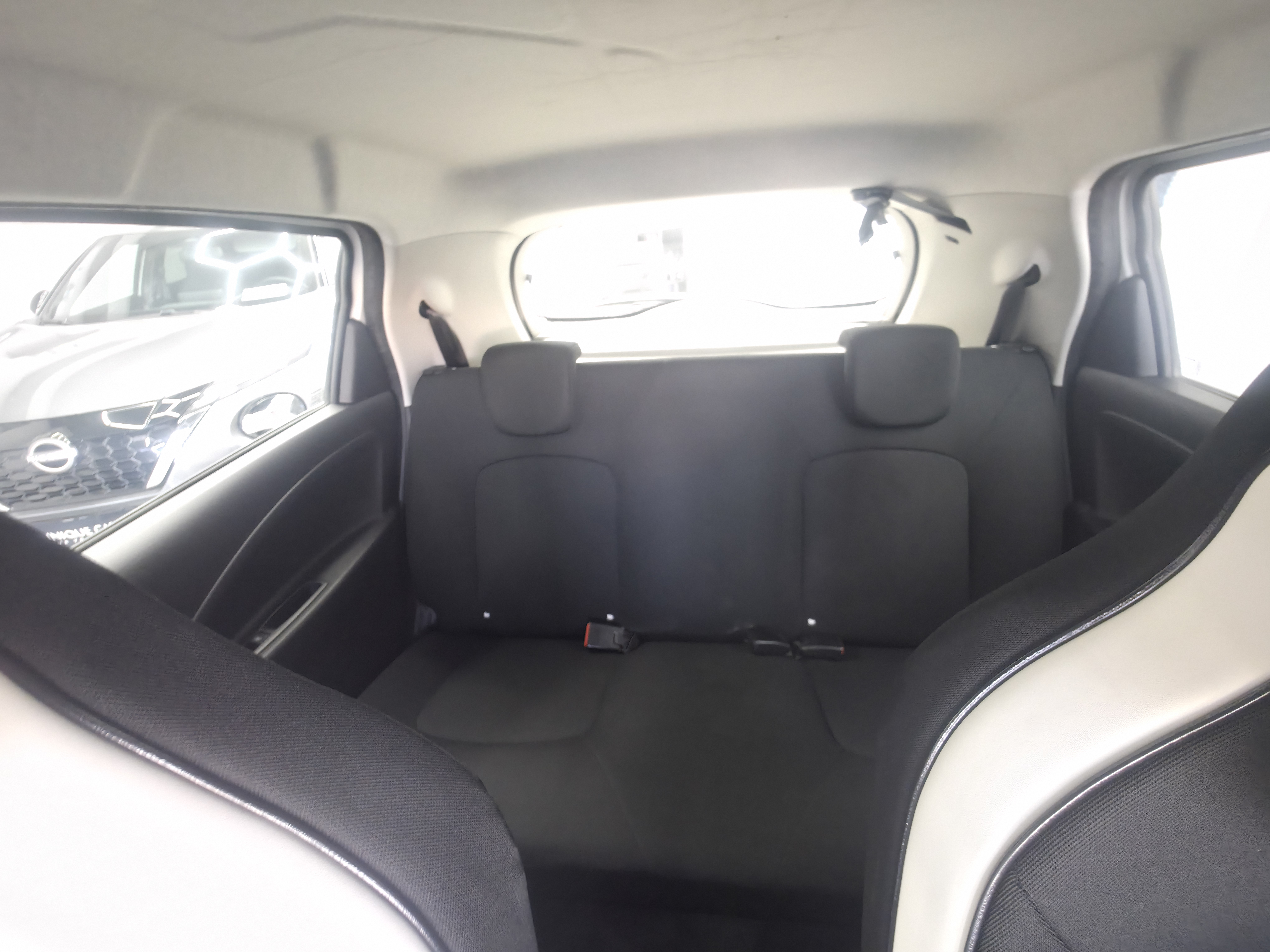 
								RENAULT ZOE full									